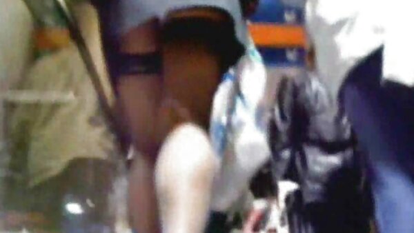 الغريبة خنثي يعطي تحميل افلام سكس مترجم اللسان deepthroat و rimjob فوضوي